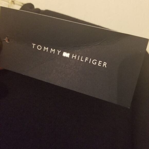 NEW TOMMY Hilfiger boys long sleeve shirt XL 20 - Picture 2 of 7